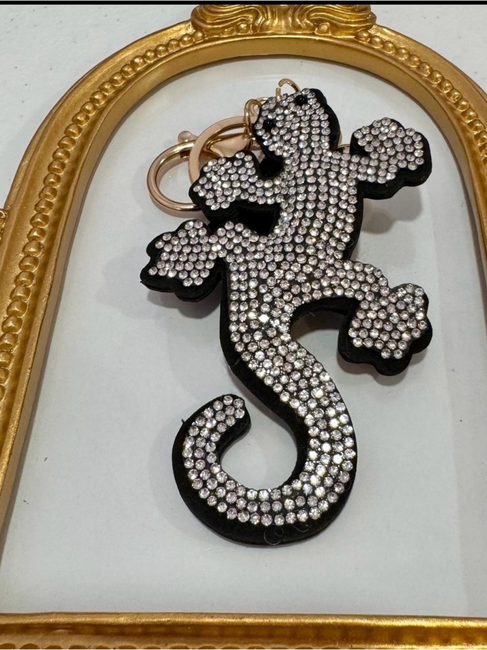 New Glittering Iguana Keychain Black with Silver Crystals - Picture 2 of 5
